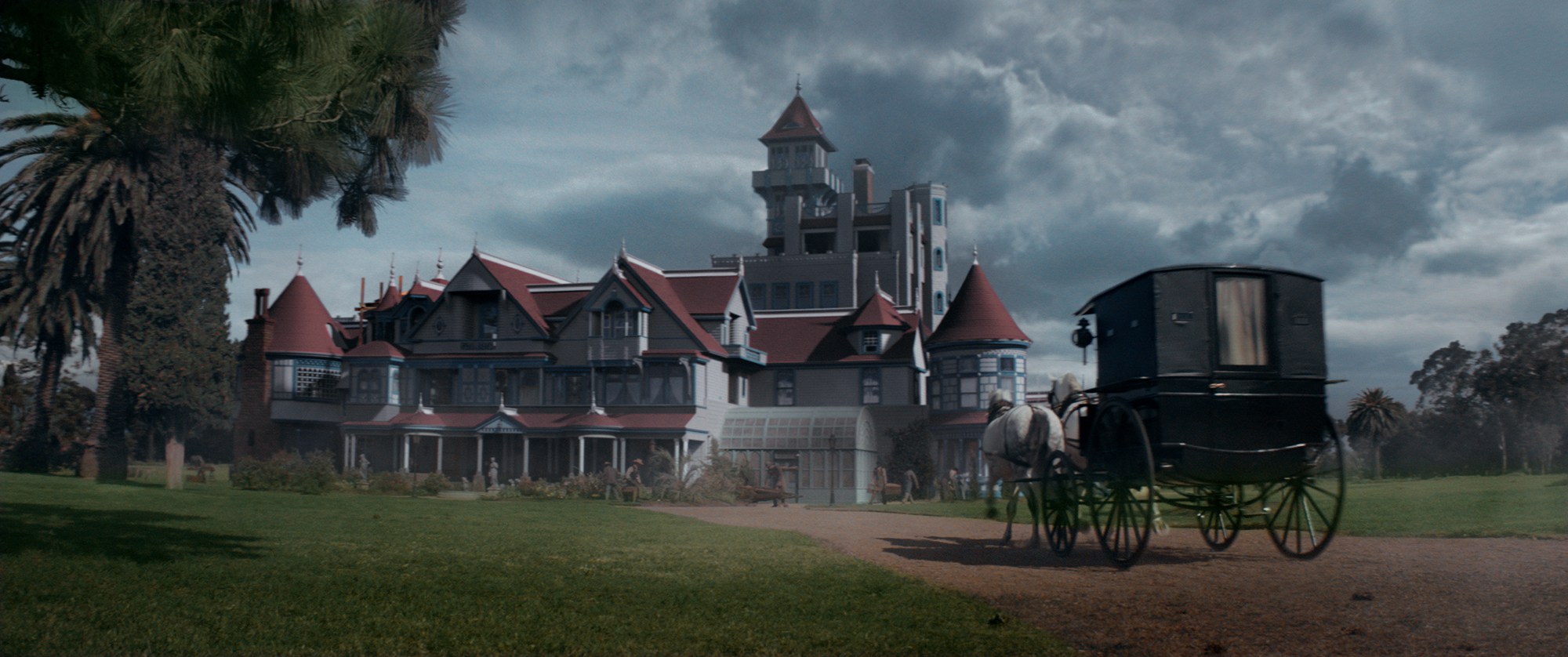 Todos flotan en el nuevo póster de ‘Winchester: La casa que Construyeron los Espíritus’