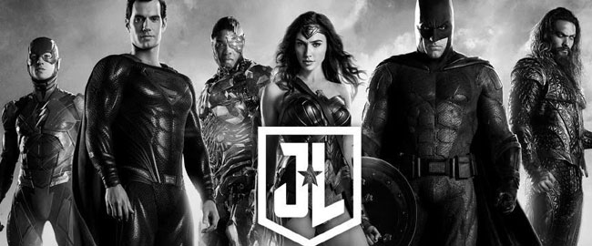 Clip de “Liga de la Justicia” de Snyder con Superman con el traje Negro