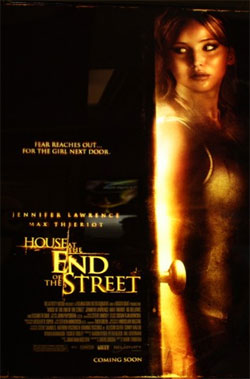 Primer póster de House at the End of the Street