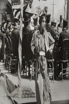 Poster Charlot, Sufragista