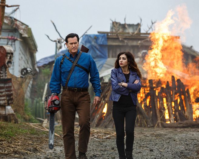 ‘Ash vs. Evil Dead’ arrasa en buenas críticas