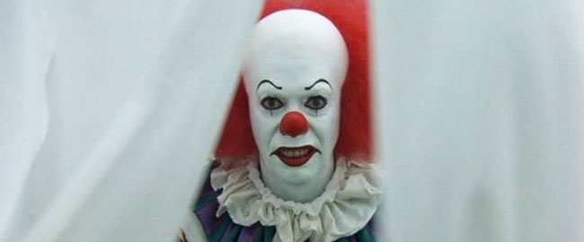 ¿Es este el aspecto de Pennywise en el reboot de ‘It (Eso)’?