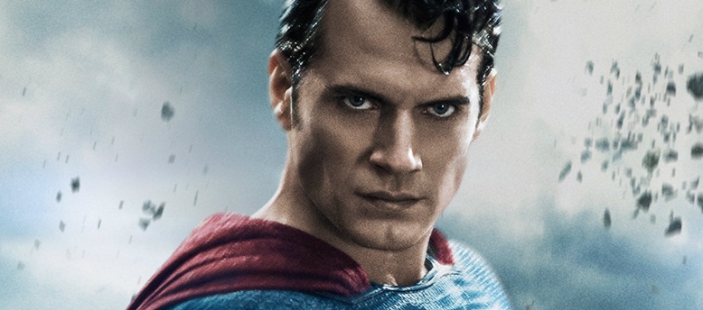 Henry Cavill una publica imagen de Black Superman