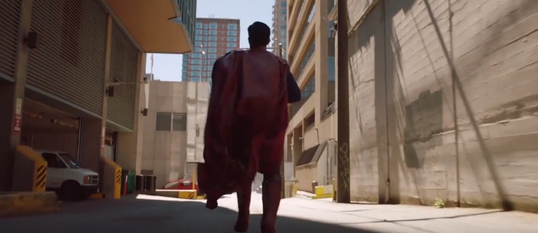 Superman y Supergirl vuelan en el trailer de la segunda temporada de ‘Supergirl’