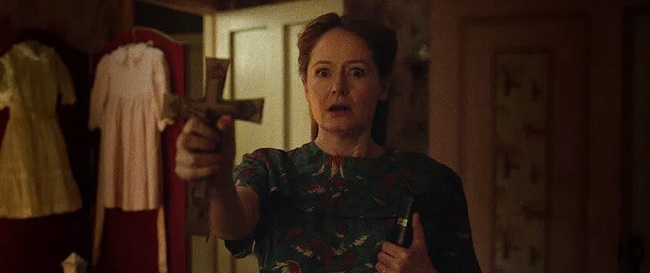 Miranda Otto será la tía Zelda en el remake de  ‘Sabrina’