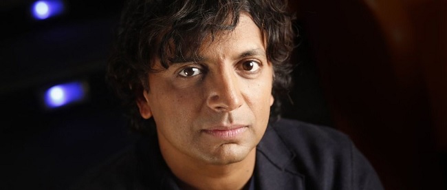 Apple firma a  Shyamalan para producir una nueva serie