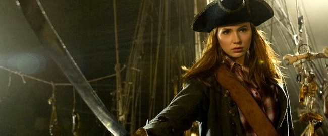 Karen Gillan candidata para protagonizar el reboot de ‘Piratas del Caribe’