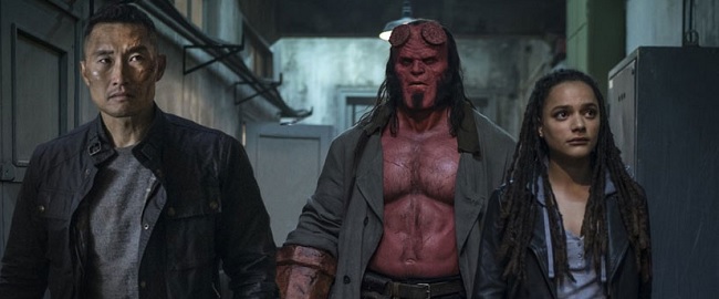Un par de nuevas imágenes del reboot de “Hellboy”