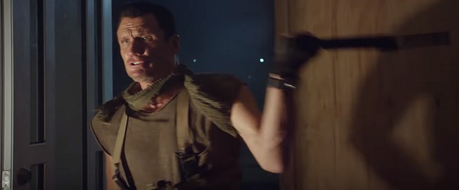 Dolph Lundgren cazando zombies en el trailer y el póster de “Dead Trigger”