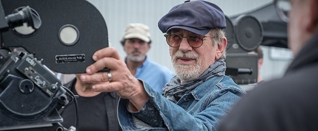 Steven Spielberg escribirá una serie de terror destinada para verse en móviles