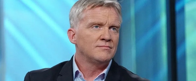 Anthony Michael Hall se une a  “Halloween Kills”