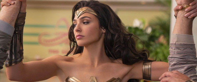 Una par de instantáneas para “Wonder Woman 1984”