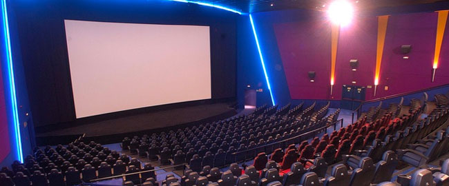Algunos  cines abrirán sus puertas con reestrenos