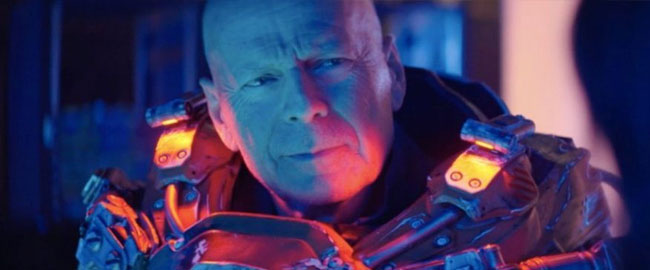 Póster y trailer de “Cosmic Sin”, con Bruce Willis
