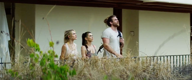 Fantasmas en el primer trailer subtitulado de “The Resort”