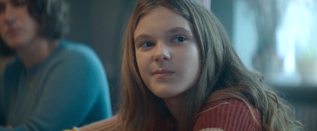 Trailer de Elves, la serie de terror navideña de Netflix