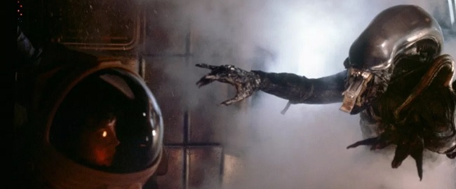 Ridley Scott alaba la próxima entrega de “Alien”, dirigida por Fede Álvarez