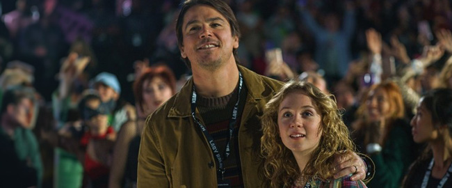 “La Trampa” de M. Night Shyamalan ya tiene fecha de lanzamiento para el mercado de alquiler digital en USA