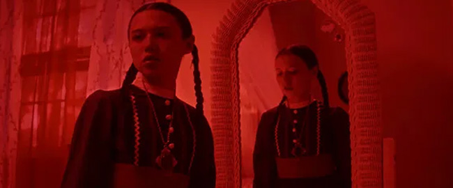 Warner Bros  lanza el tráiler oficial de “The Curse of The Necklace”