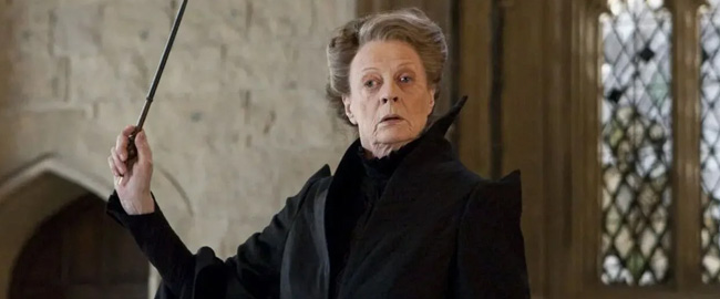 Fallece Maggie Smith, legendaria actriz británica ganadora de dos premios Oscar