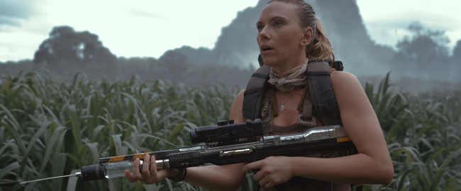 Scarlett Johansson lidera la caza de dinosaurios en “Jurassic World: El Renacer”