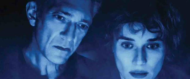 Nuevo póster de “The Shrouds”, el regreso de David Cronenberg al terror corporal más personal