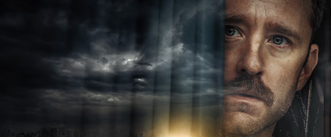 Tráiler español de “La casa al final de la curva”, un inquietante thriller con Ben Foster y Cobie Smulders