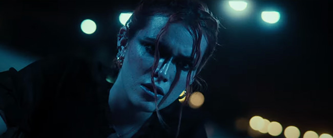 Tráiler de “Saint Clare”: Bella Thorne protagoniza un thriller sobre crimen y visiones del más allá