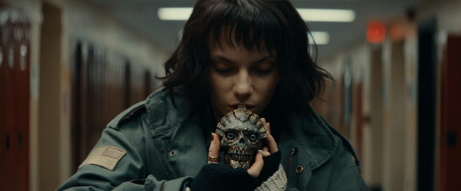 Primer trailer de “Whistle”, el nuevo thriller sobrenatural del director de “La Monja”