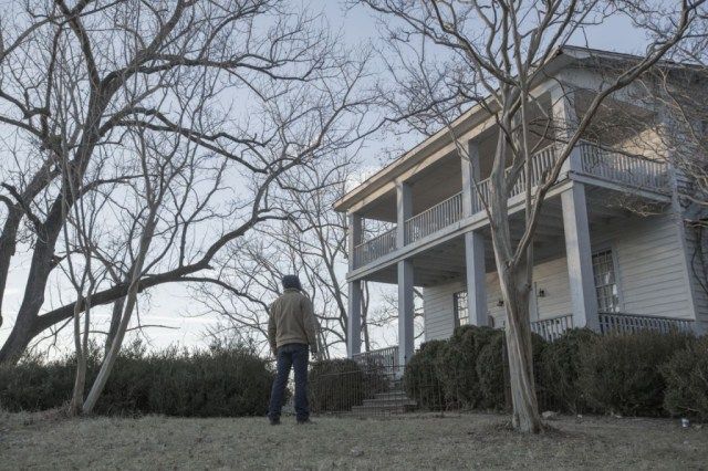 Primeras imágenes oficiales de la serie ‘Outcast’